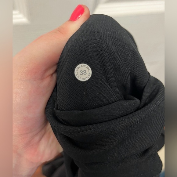 Lululemon Mens ABC Slim-Fit 5 Pocket Pant - 38x32" - Picture 3 of 7